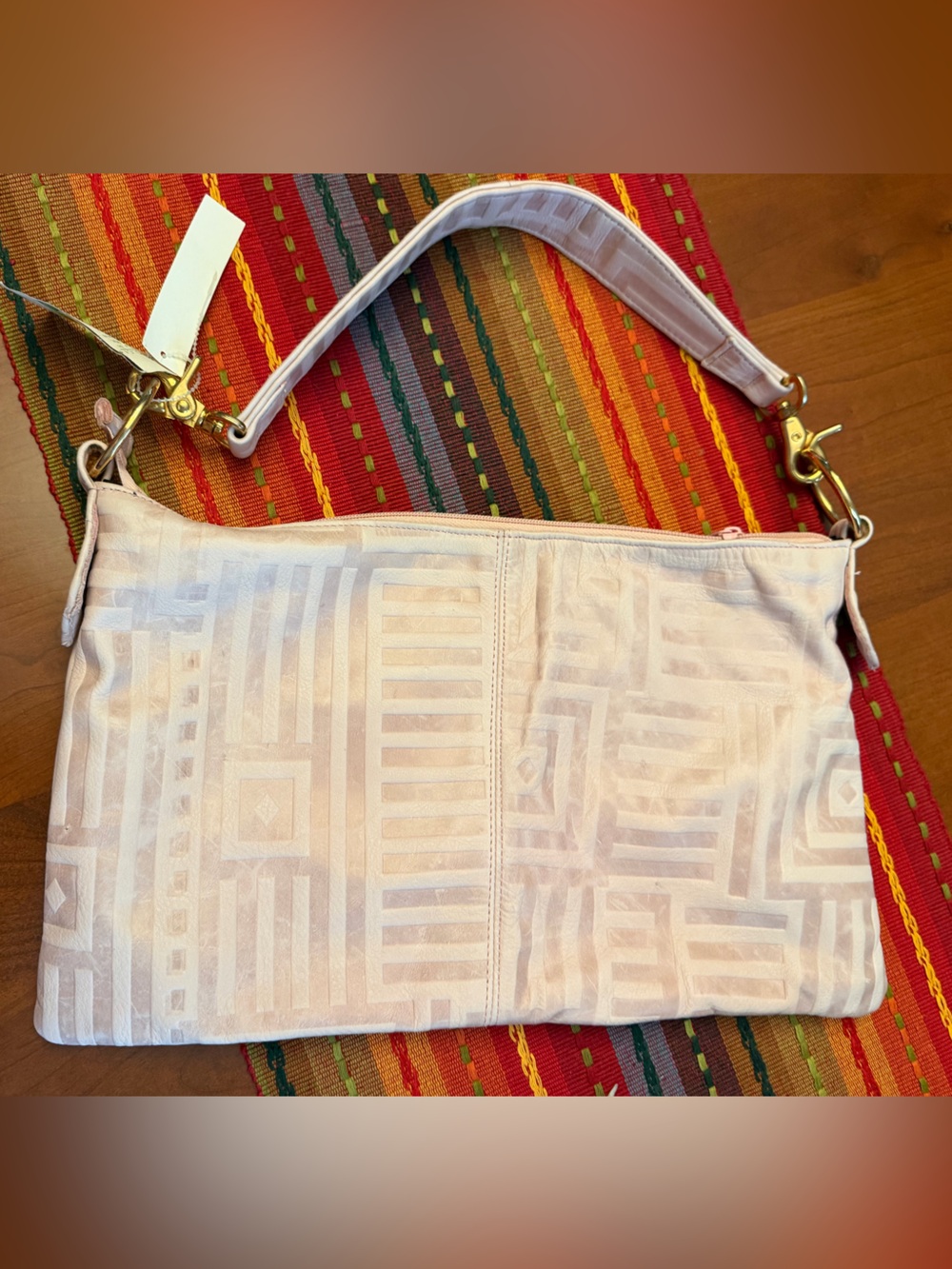 Andre Oliver Women's Pale Pink Geometric Shoulder Bag. Soft leather.